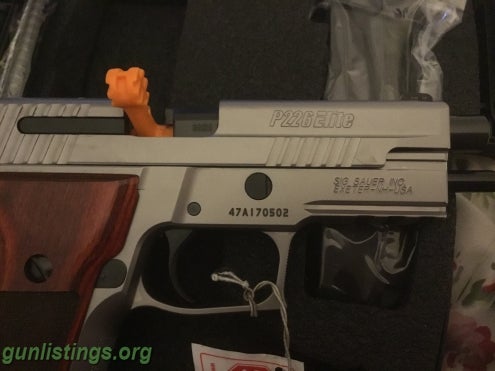 Pistols Brand NEW! SIG P226 ELITE STAINLESS 9 MM 4.4 E26R-9-SSE