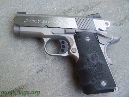 Pistols COLT DEFENDER .45 Acp W/ Extras