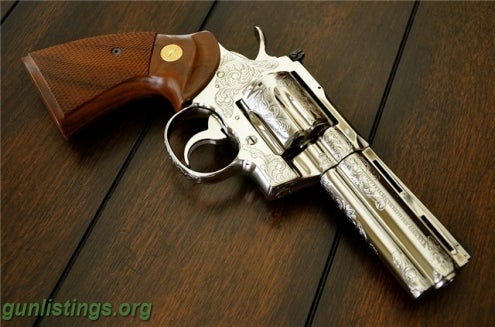 Pistols Colt Python 4
