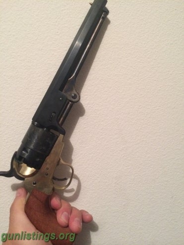Pistols Colt Replica