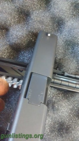 Pistols Custom Glock 19