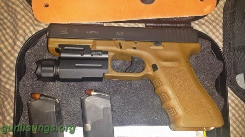 Pistols Gen3 Glock 17 FDE