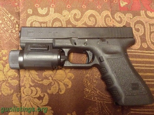 Pistols Glock22 .40 Cal.