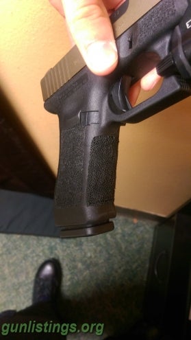 Pistols Glock 17 Gen 3 (Cerekoted)