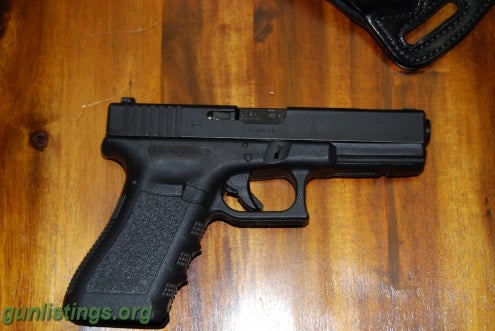 Pistols Glock 22c