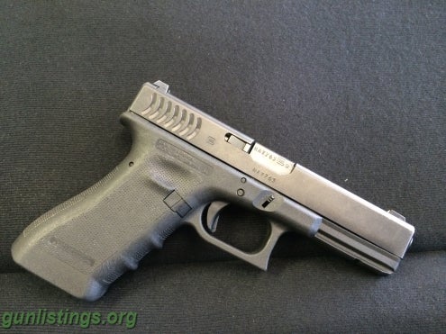 Pistols Glock 22RTF .40  Rare