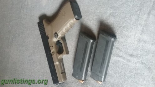 Pistols Glock Model 21