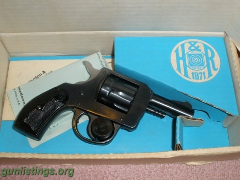 Pistols H&R 929, 22 LR (Harrington&Richardson)