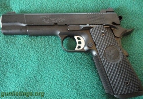 Pistols NIGHTHAWK CUSTOM FALCON .45ACP