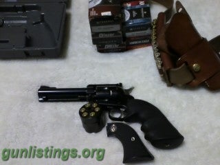 Pistols Ruger New Model Blackhawk Convertible 357/38 Spec.& 9mm