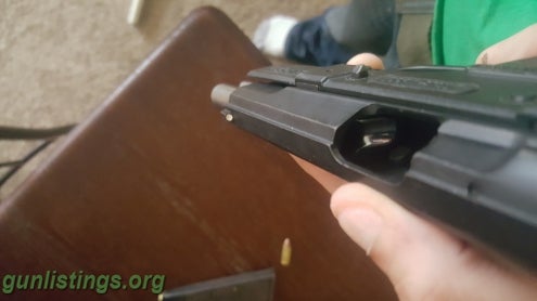 Pistols SAR 9mm