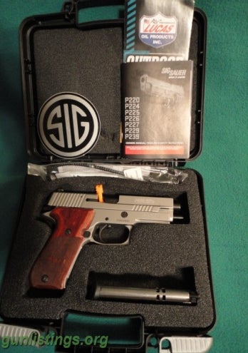 Pistols SIG SAUER P220R-45-SSE With Extras  OBO