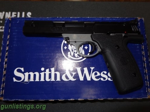 Pistols *SOLD*Smith & Wesson 22A-1 22LR