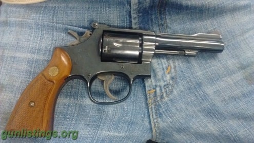 Pistols Smith & Wesson 38 Special Model 15-3 Combat Masterpiece