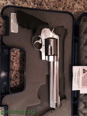 Pistols Smith & Wesson Model 500