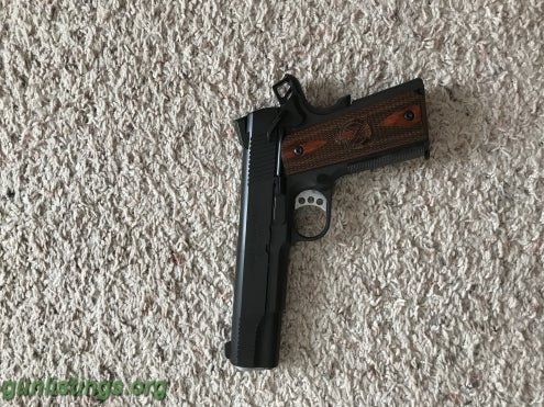 Pistols Springfield 1911 Loaded