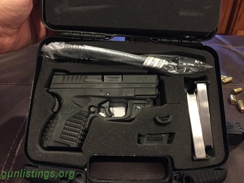 Pistols Springfield XDS 9mm W/ CT Laser Grip