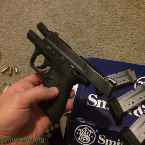 Pistols S&W Shield 9mm W/ Extras