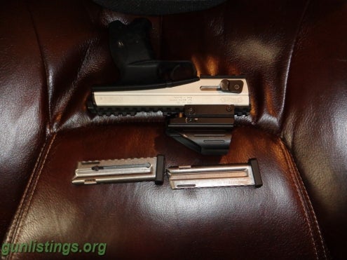 Pistols Walthers Smith & Wesson SP22