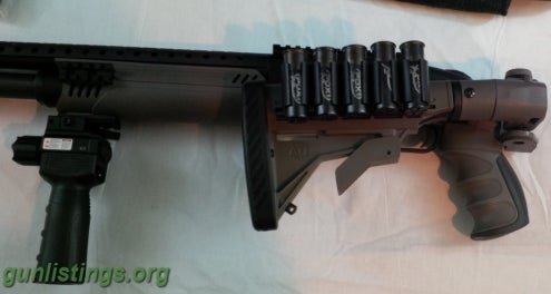 Shotguns Mossberg 12 Ga. Special Purpose/Pistol Grip/ Folding St