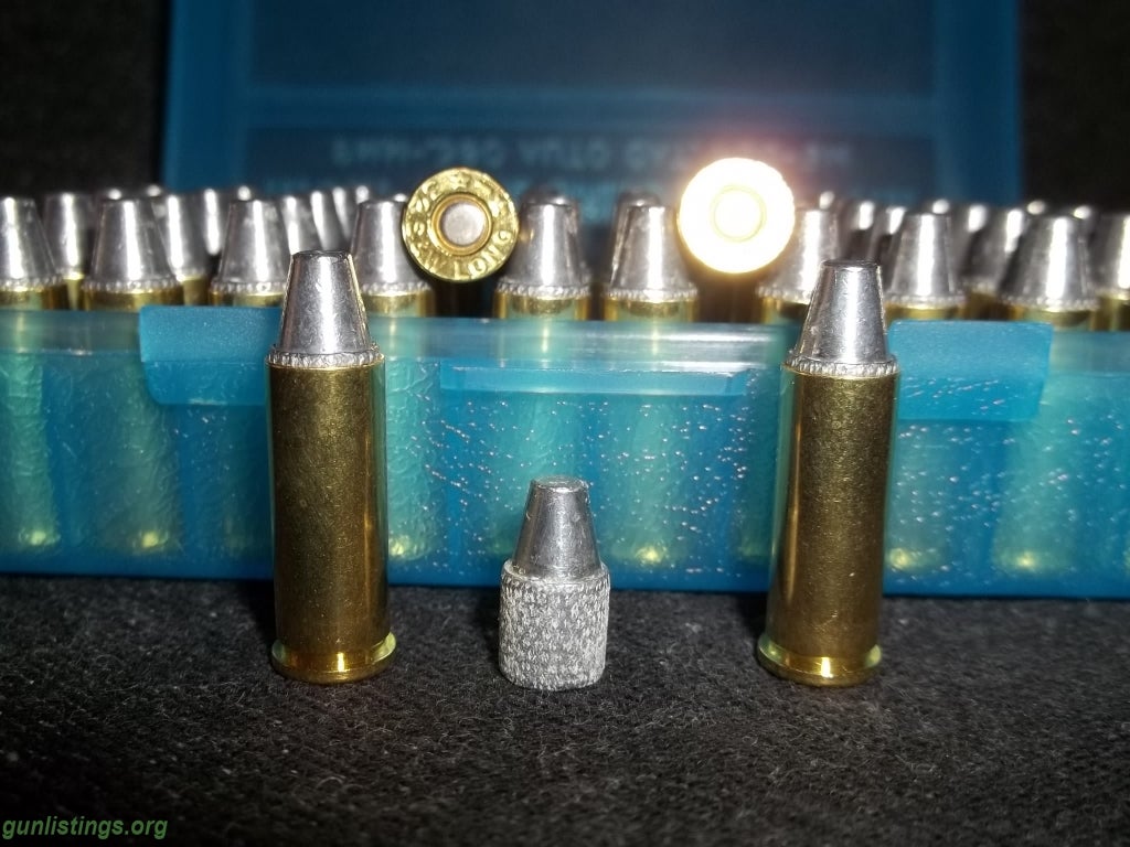 Ammo 32 S&W Long / 32 Colt New Police Ammo.