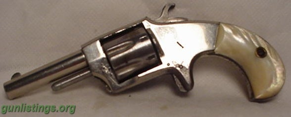 Pistols 22 CAL. PEARLE HANDLE REVOLVER