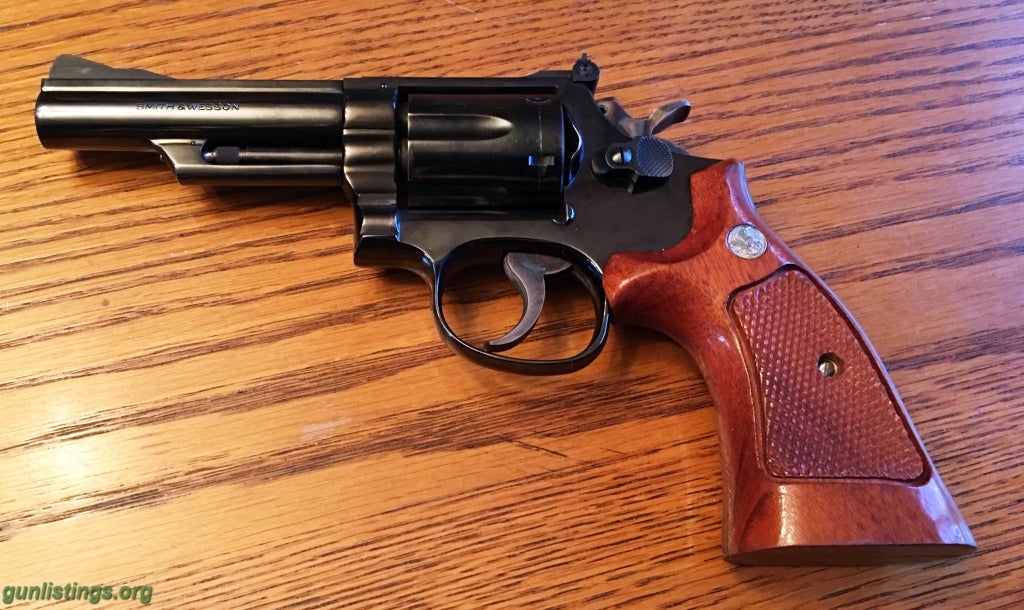 Pistols 357 Magnum Pistol - EXCELLENT!