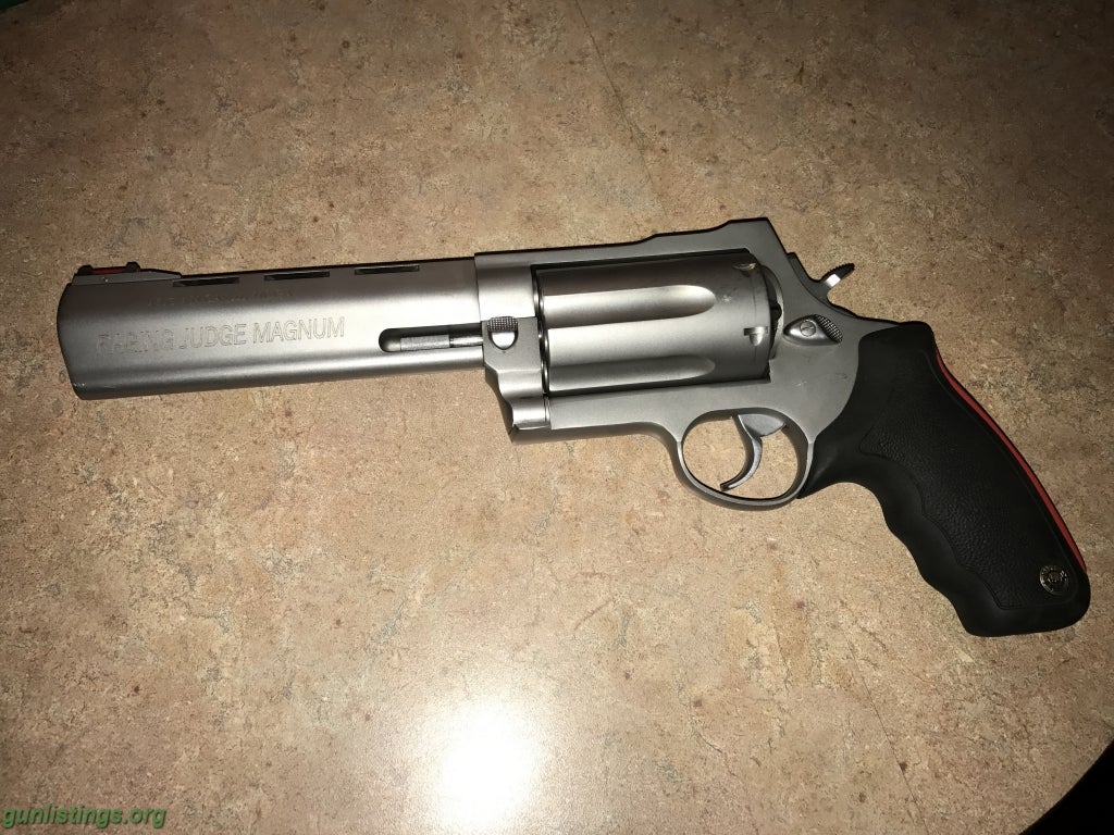 Pistols 45 Long Colt (the Raging Judge)