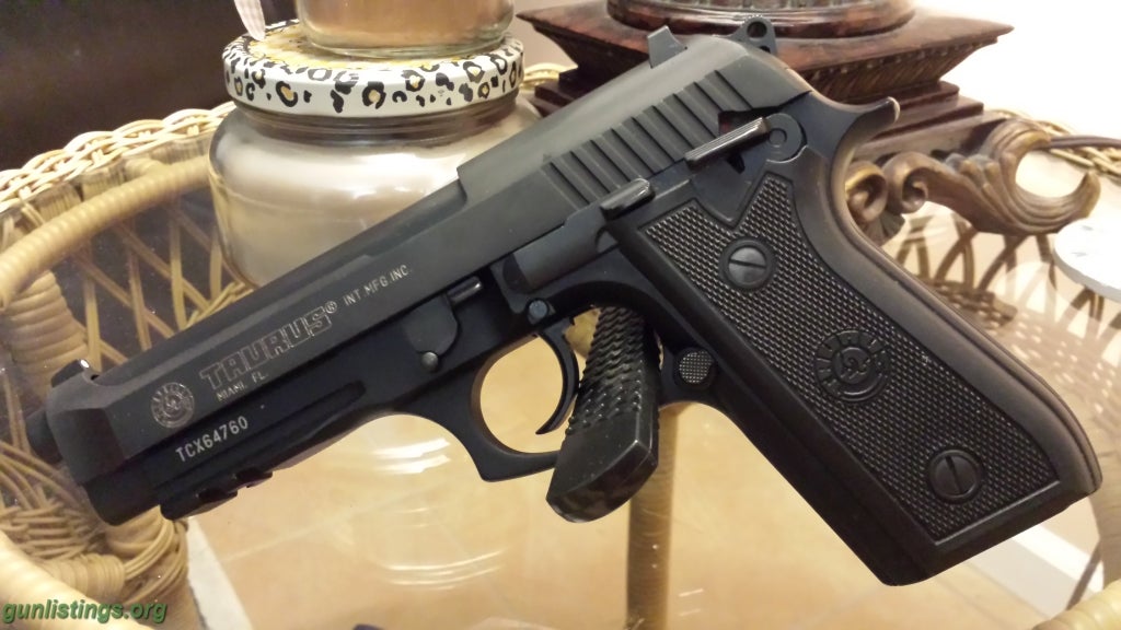 Pistols 9mm Taurus-NIB-Two 17rd Clips