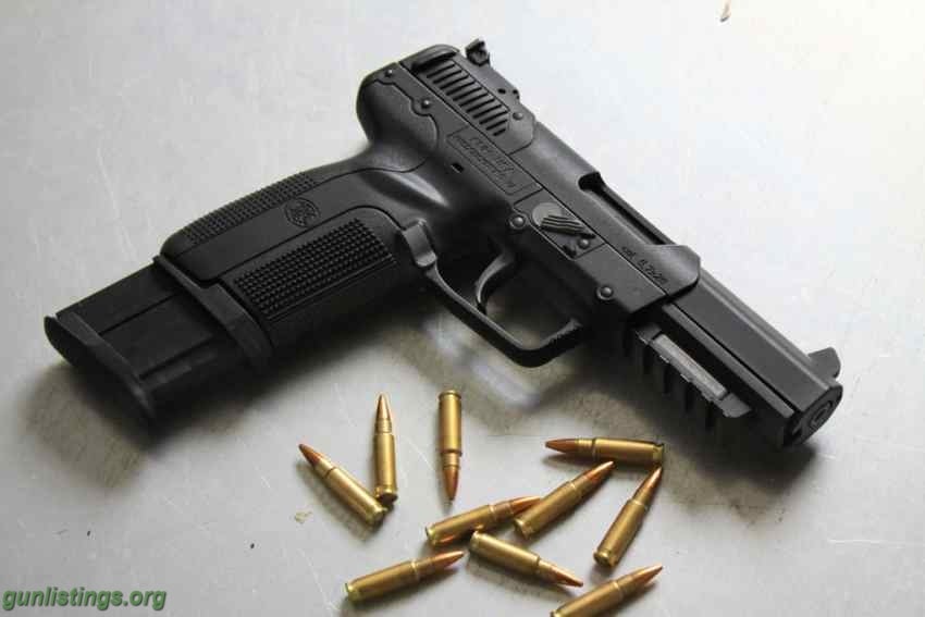 Pistols FN Five-seveN USG (5.7x28mm)