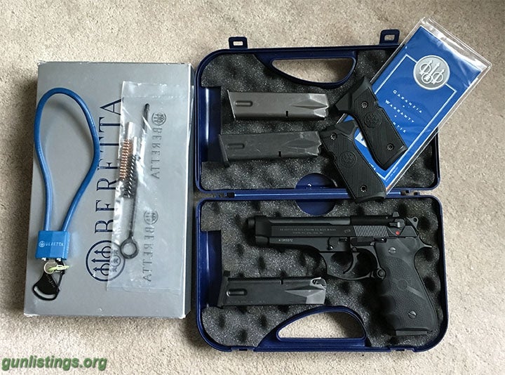 Pistols For Sale: Beretta 92 FS- 9mm (Italian) Only 100 Rounds