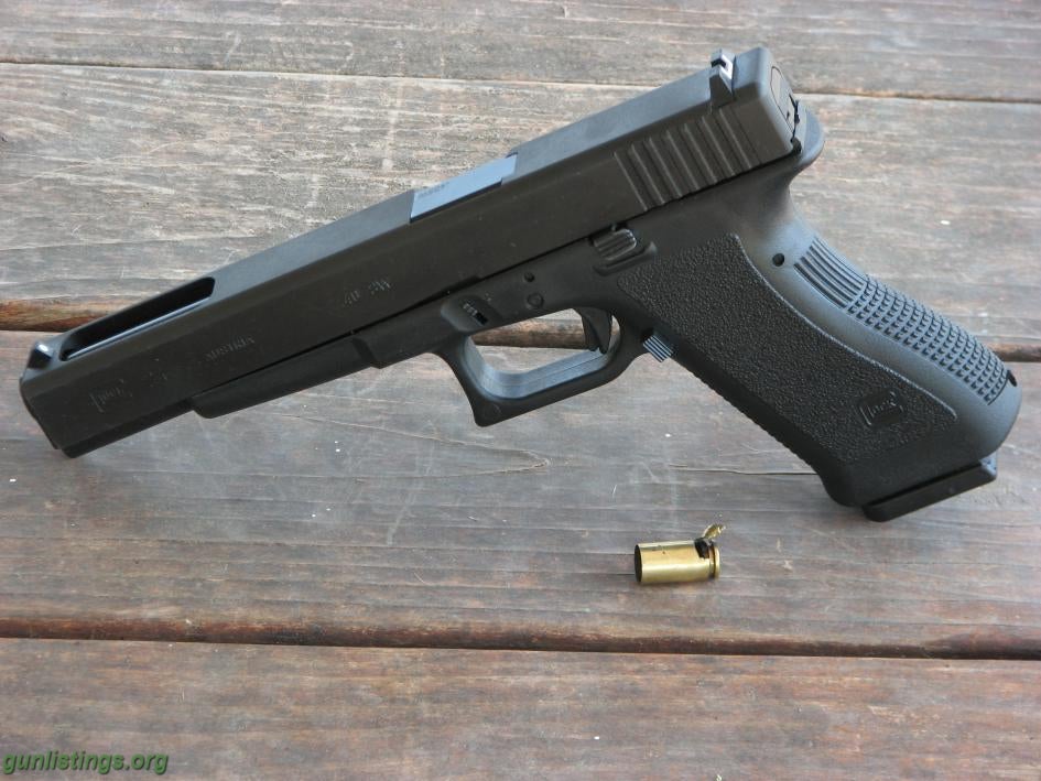 Pistols Glock 24