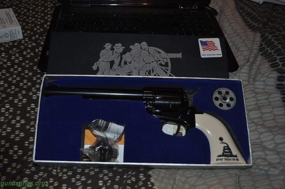 Pistols Heritage Single Action Revolver .22lr/.22mag