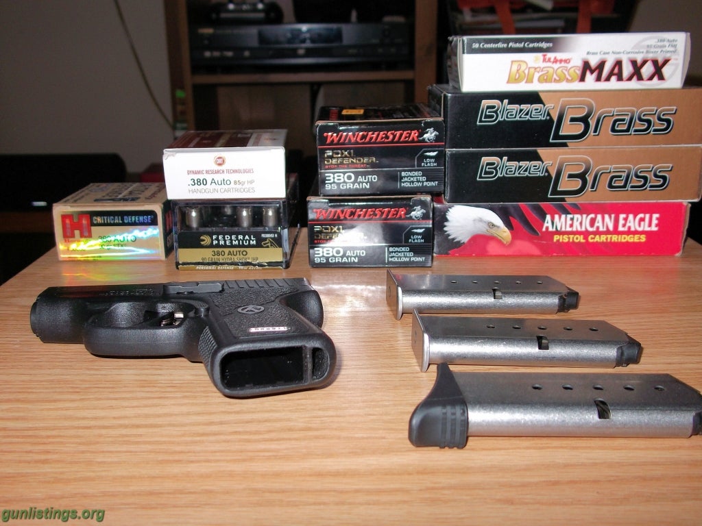 Pistols Kahr P380 Black 3 Mags & Ammo