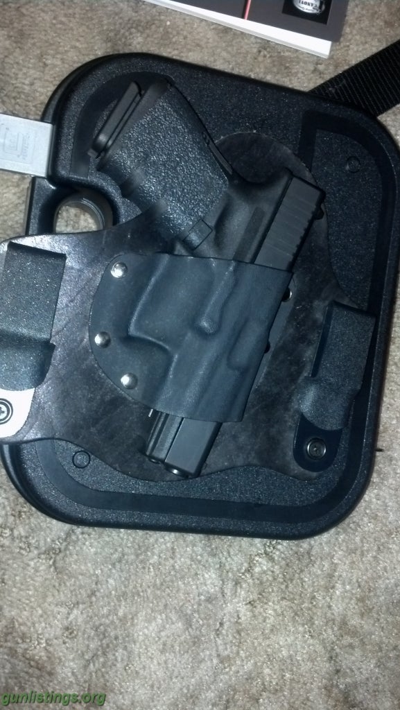 Pistols Like New Glock 19 Gen 3 W/ 750 Rds / Crossbreed