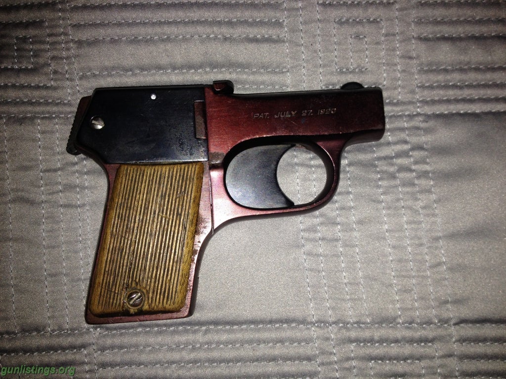 Pistols Mosberg And Sons Brownie 22. Mag