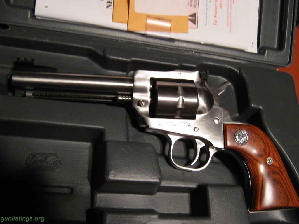 Pistols New, RUGER SUPER SINGLE TEN SHOT 22 SS Revolver, Ammo