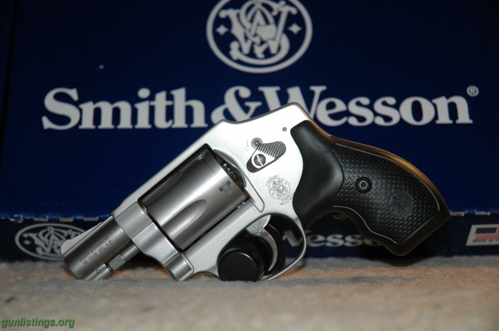 Pistols New SW Model 642