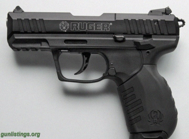 Pistols Ruger SR22 Pistol + Extra Magazine & Holster LNIB