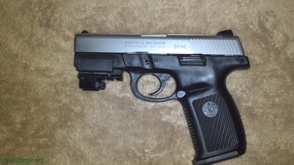 Pistols Smith & Wesson 9mm With Laser