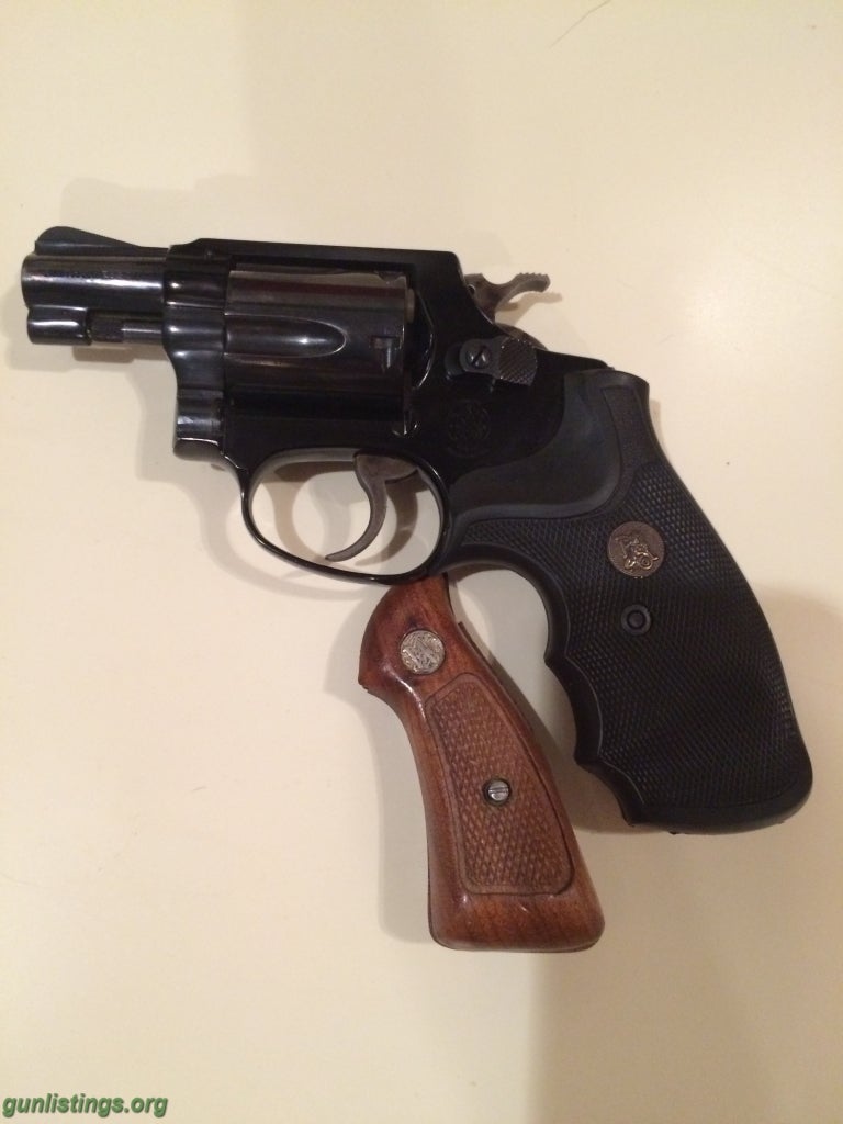 Pistols Smith And Wesson .38 Special