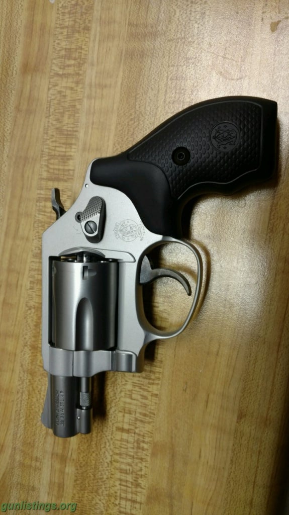 Pistols Smith And Wesson 637