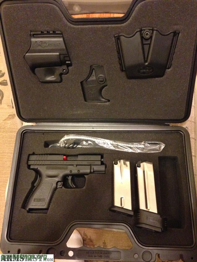 Pistols Springfield XD 40 Subcompact*Trade For A Glock 23