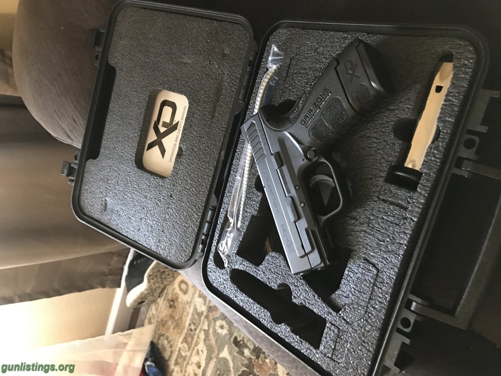 Pistols Springfield XD Mod 2 3