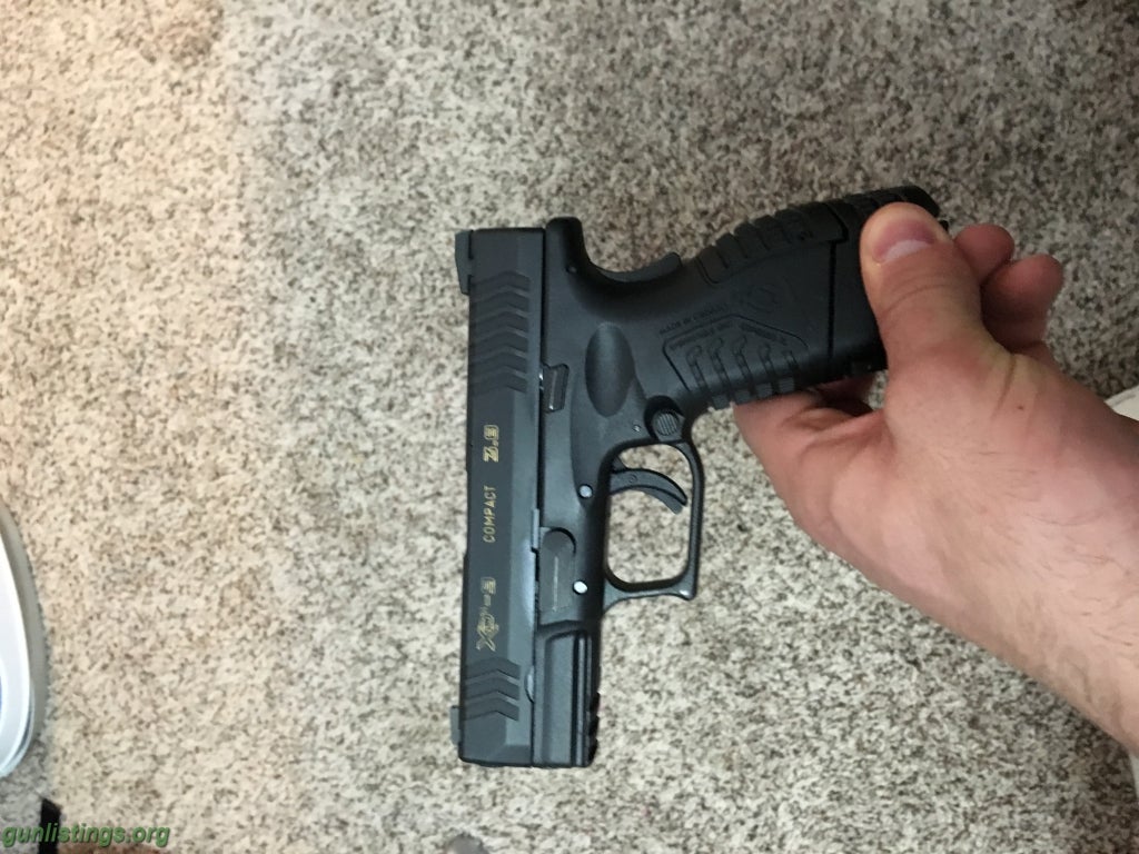 Pistols Springfield XDM 9 Compact