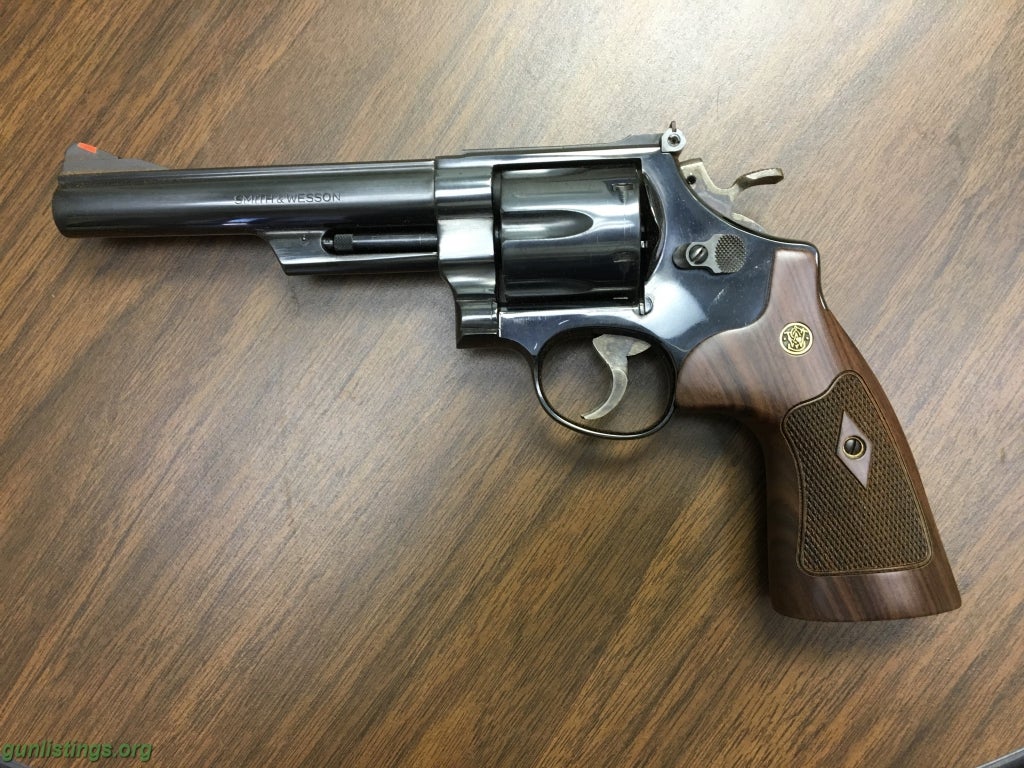 Pistols S&W 44 Magnum