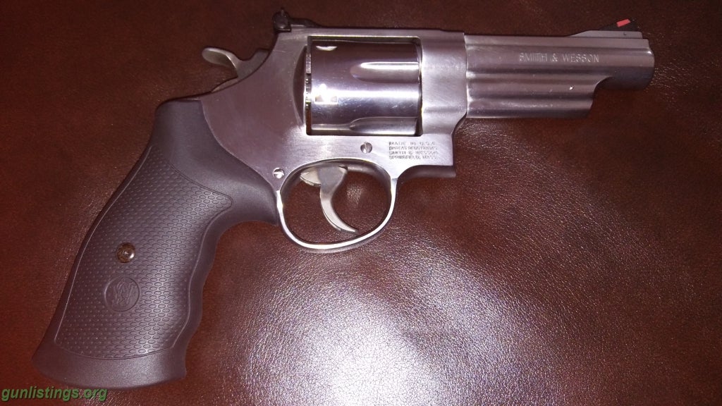 Pistols S&W 629 SS 44 Magnum 4in Barrel
