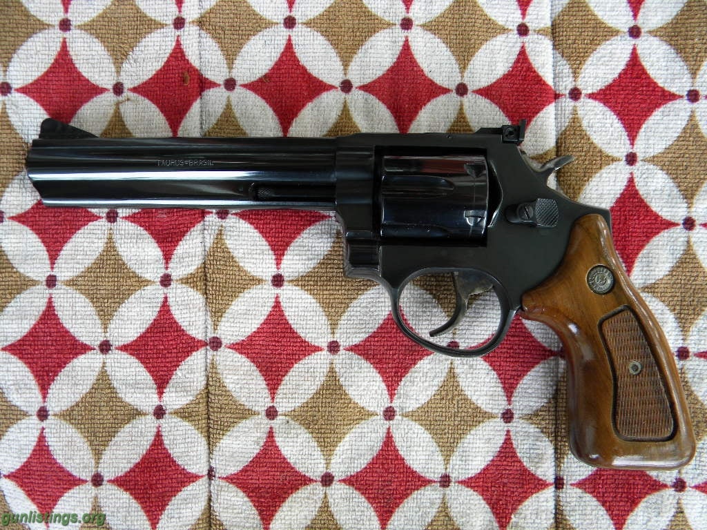 Pistols Taurus 357 Magnum/38 Special