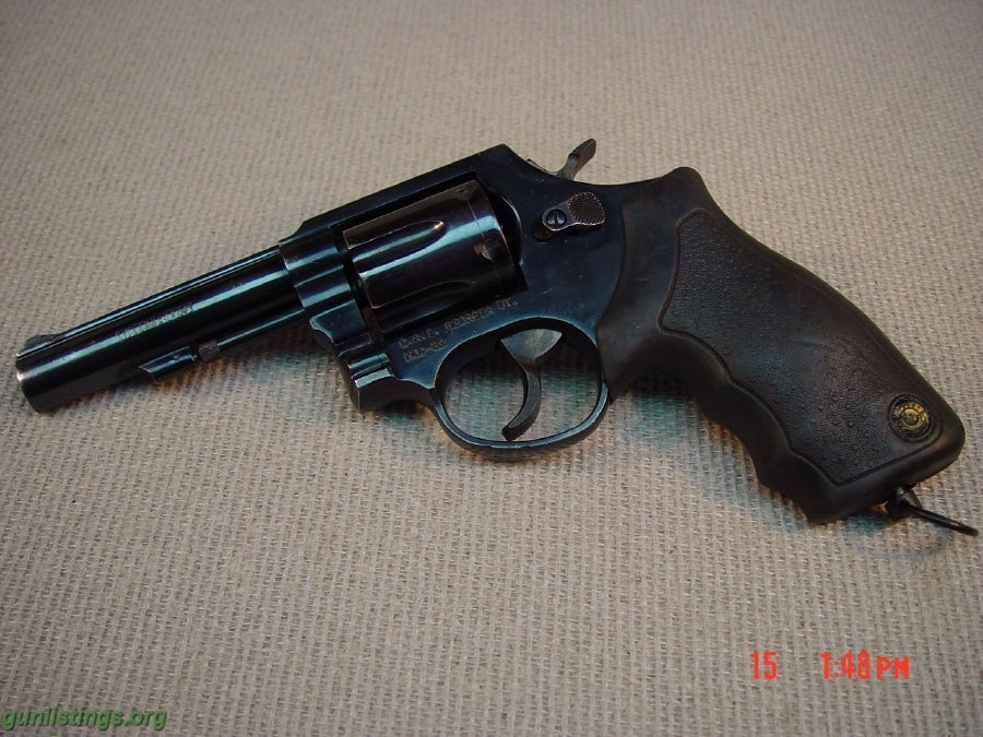 Pistols Taurus M82 38 Special