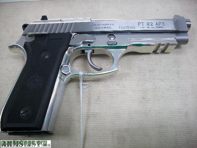 Pistols Taurus PT92 AFS